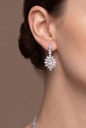 アシンメトリックネックレスピアスセットシルバー