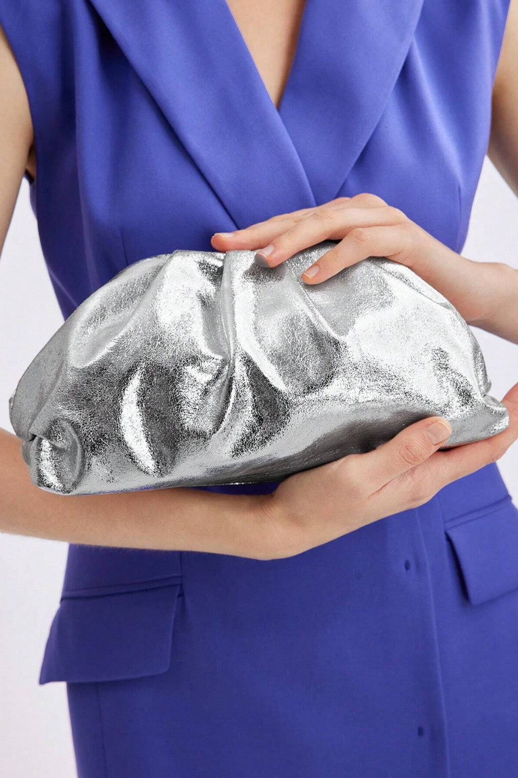 メタリッククラッチシルバー