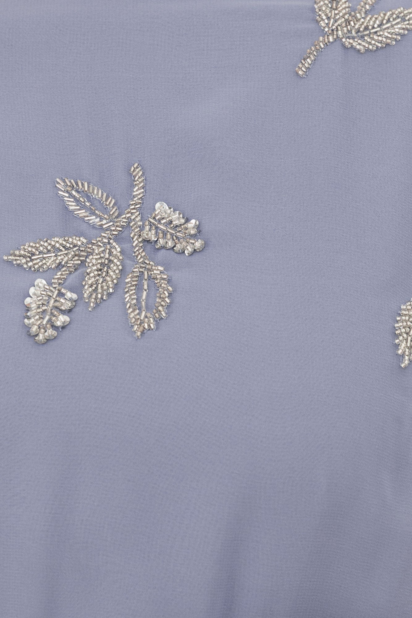 ボタニカル刺繍ケープスリーブマキシドレスペールブルーMサイズ