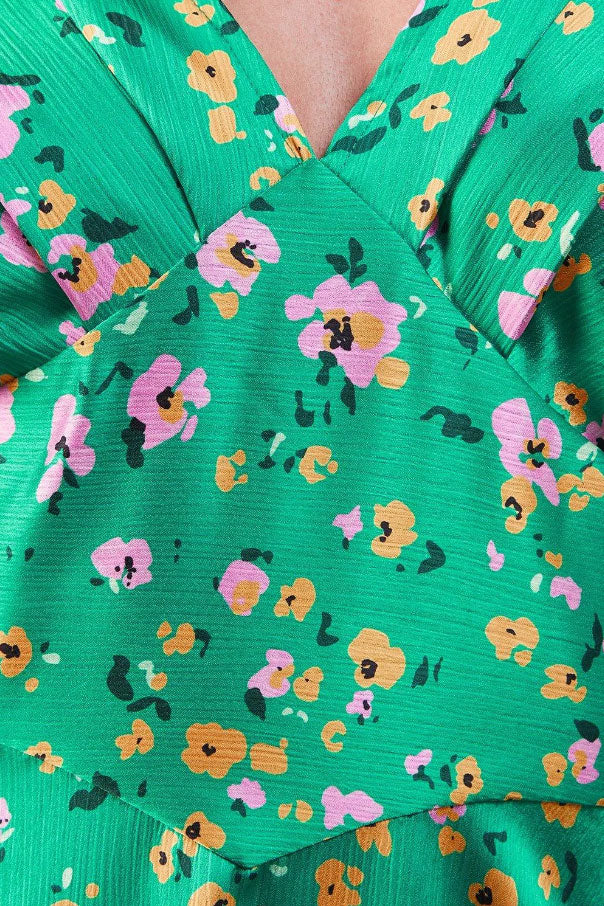 アシンメトリーヘムフラワープリントサテンドレスグリーンMサイズ