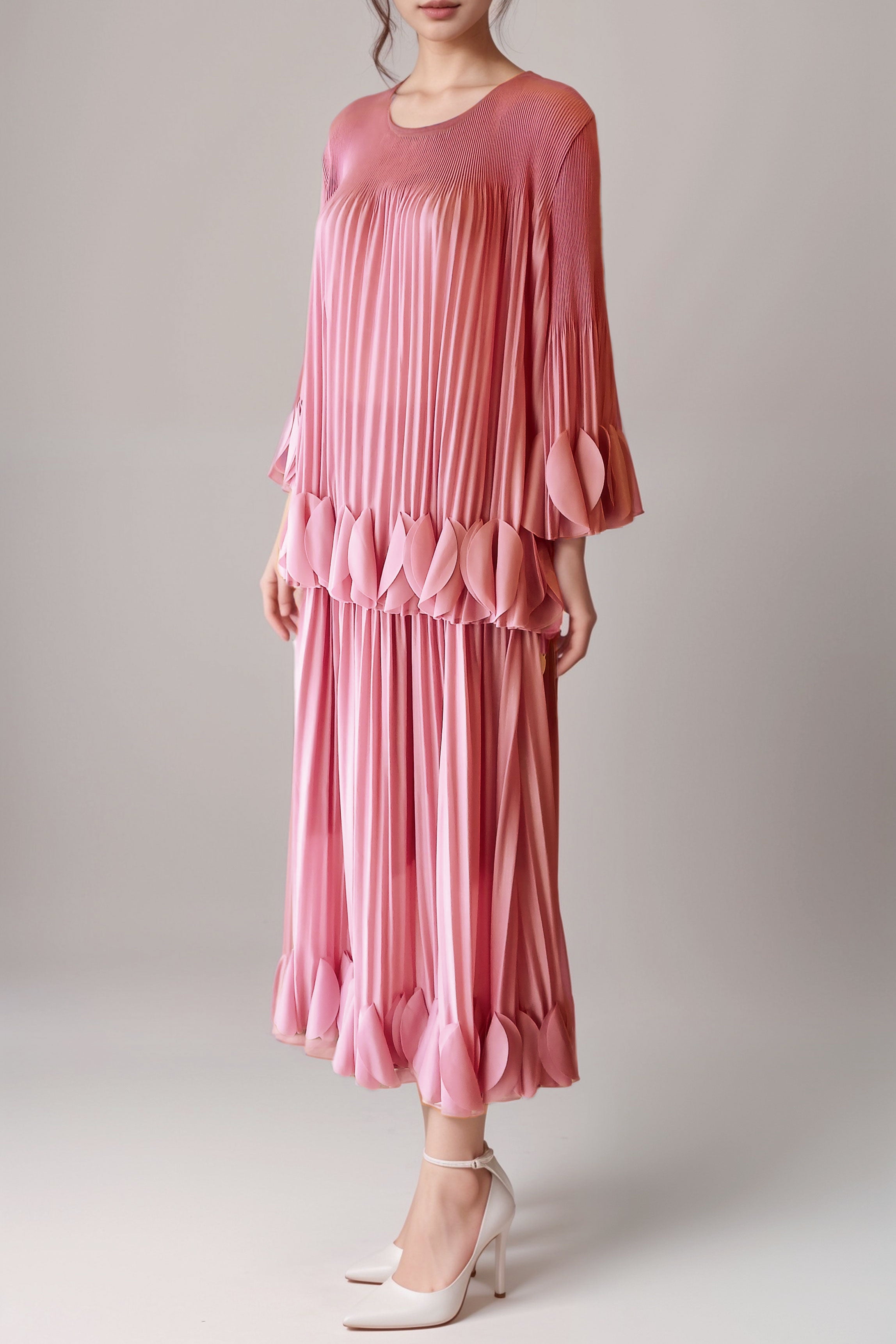 フリルプリーツセットアップドレスオフホワイトフリーサイズ