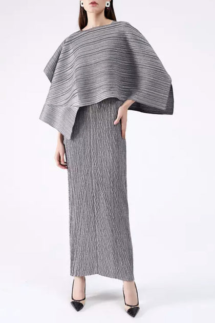 【REBECCAVALLANCE】ロングドレス メタリック プリーツ シルバー プリーツスレンダーロングドレスシルバーフリーサイズ – dresspeople