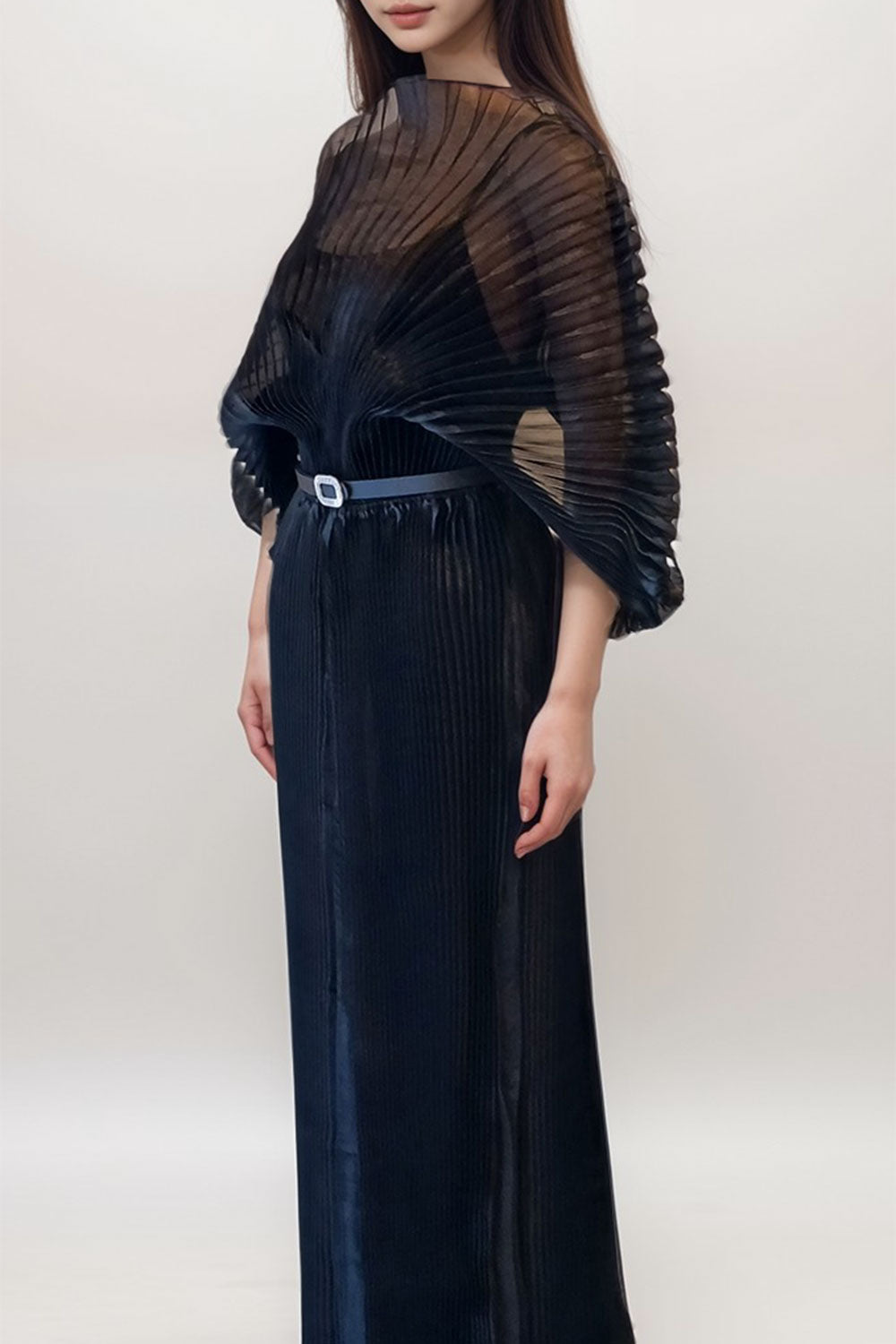 シアープリーツオフショルダーロングドレスブラックフリーサイズ(ベルト付き)