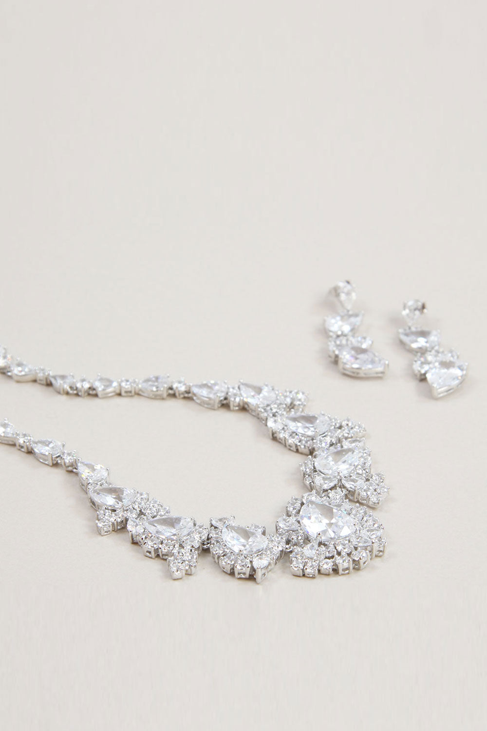 ビッククリアストーンネックレス・ピアスセット