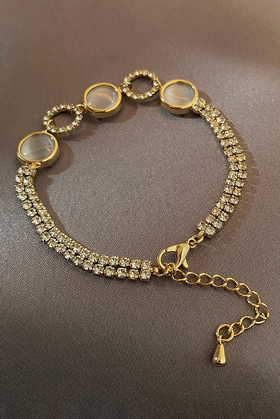 ラウンドモチーフブレスゴールド