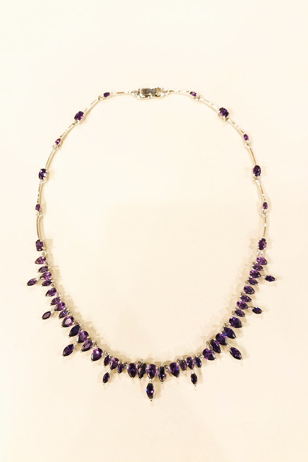 パープルストーンネックレスピアスセット