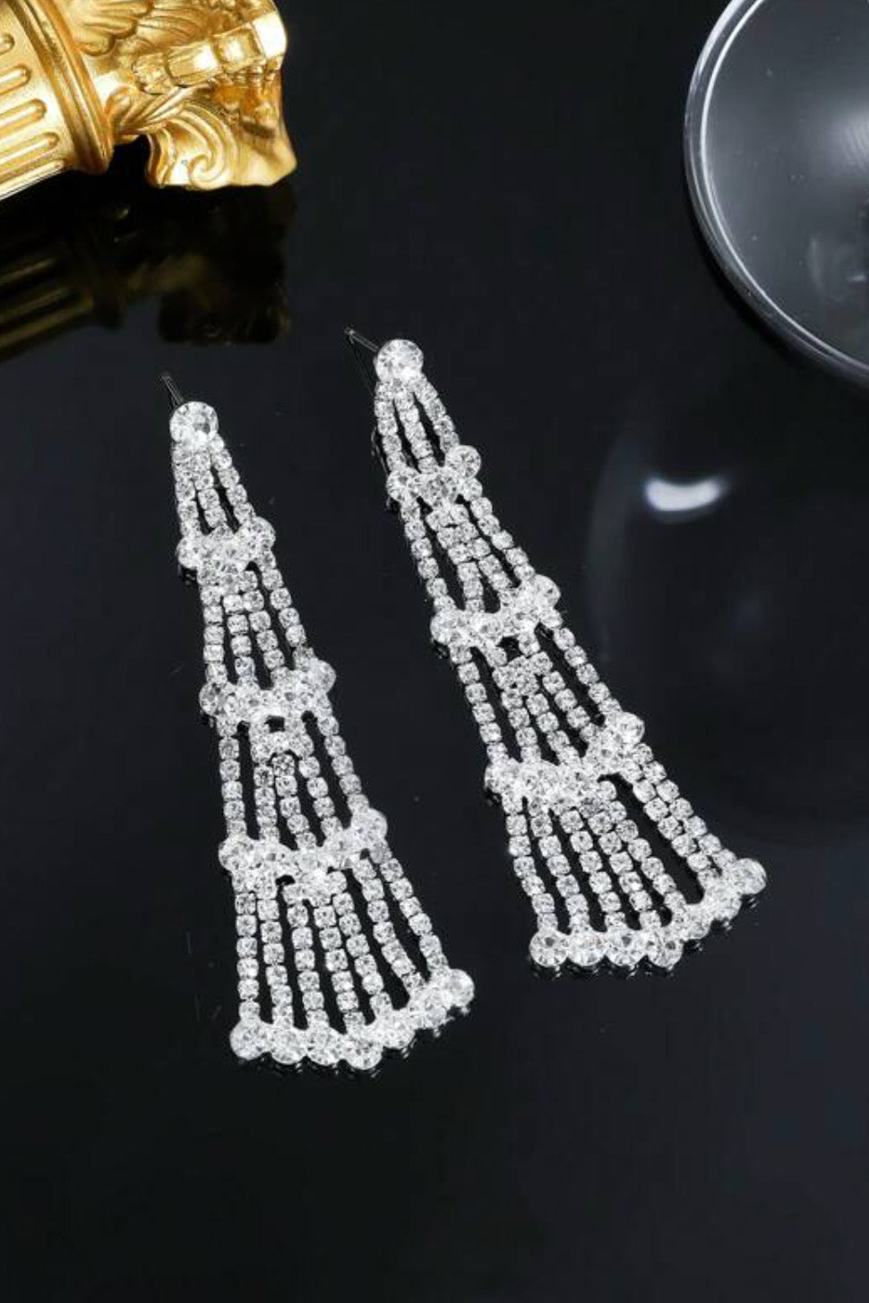 ラインストーンタッセルピアスシルバー