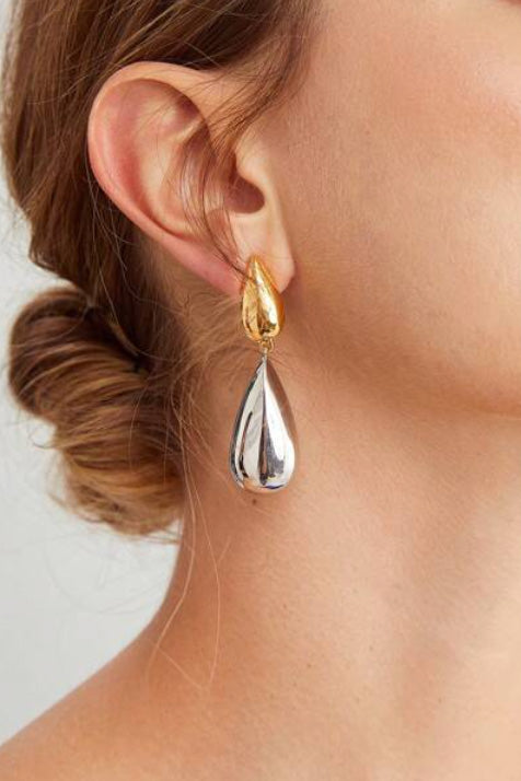 シルバー×ゴールドティアドロップピアス