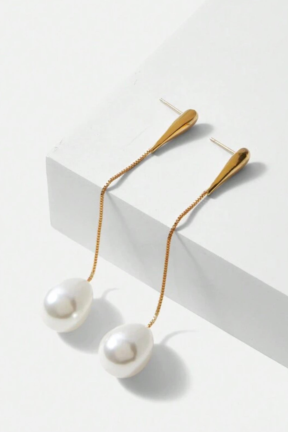 パールドロップピアス