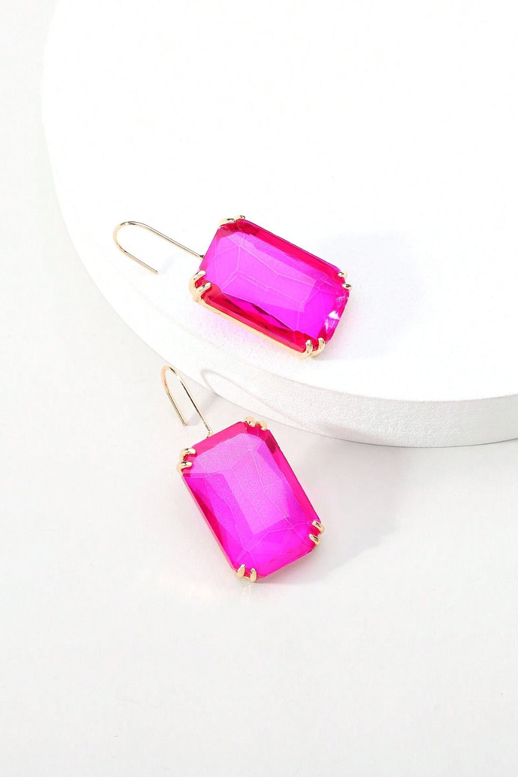 スクエアラインストーンピアスヴィヴィットピンク