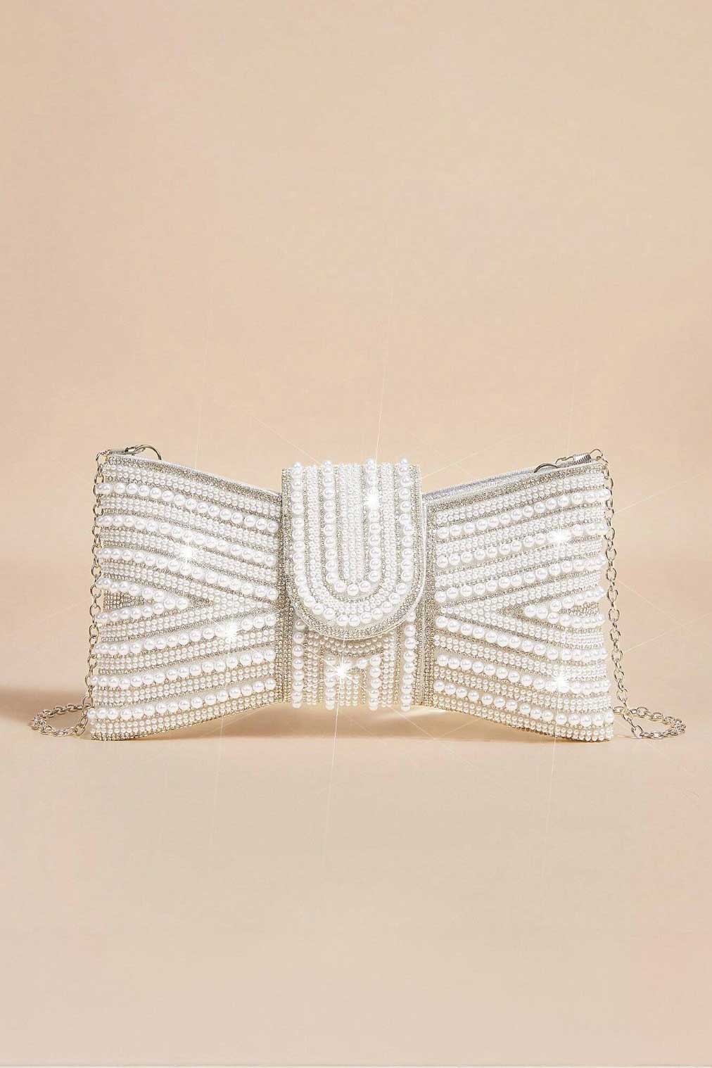 パールボウクラッチシルバー