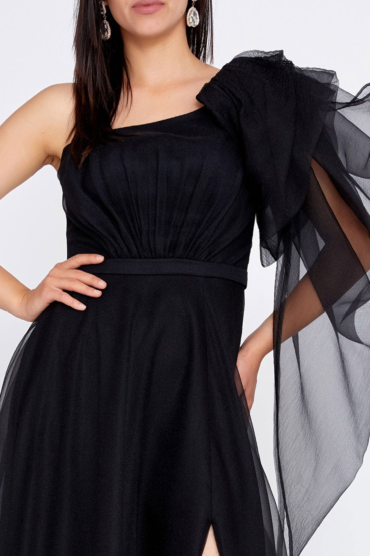 ボリュームワンショルダーAラインドレスブラックMサイズ(40)