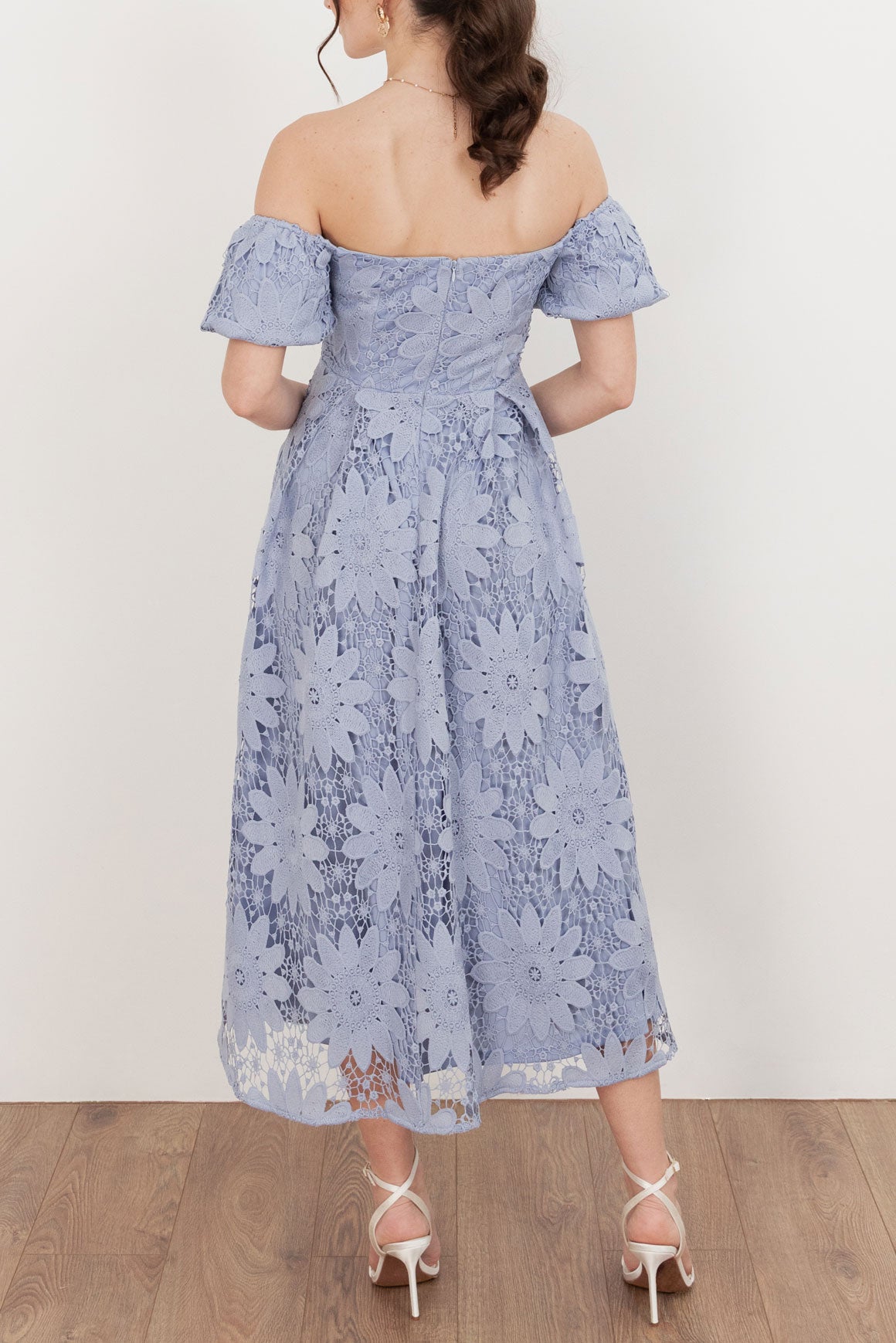 クロシェレースオフショルダーミディドレスウィステリアブルーMサイズ
