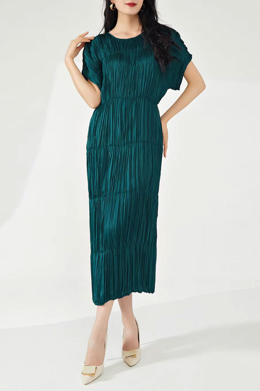 シャイニープリーツルーシュドレスグリーンフリーサイズ