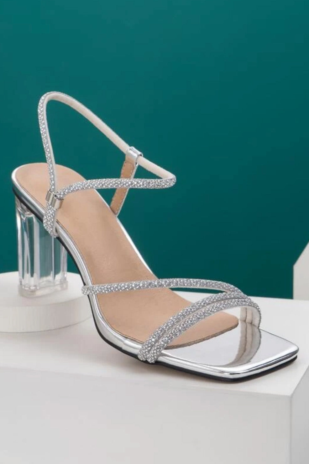 ビジューストラップクリアヒールサンダルシルバーLサイズ(38)
