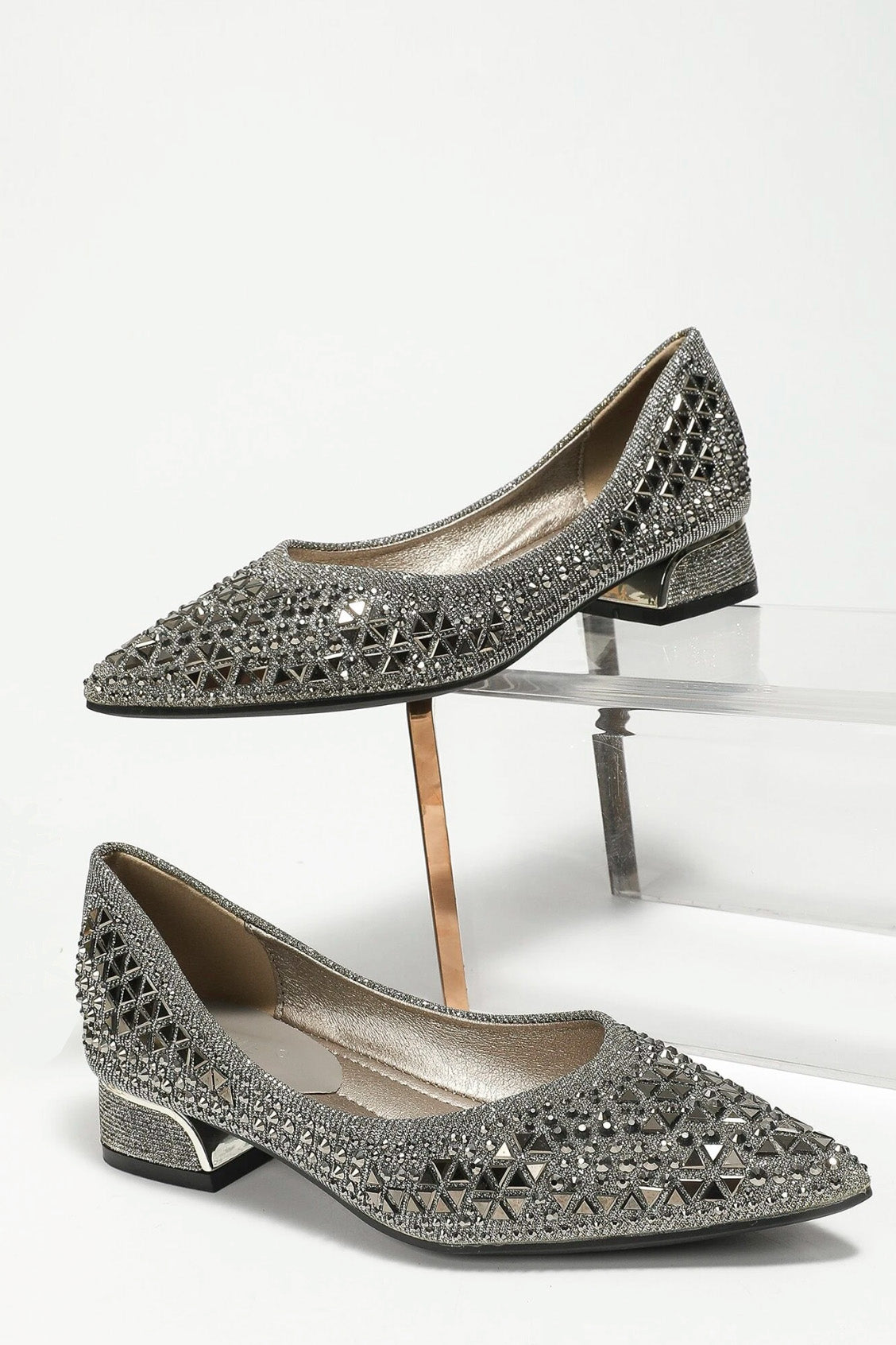 メタルローヒールシューズシルバー23cm(36)