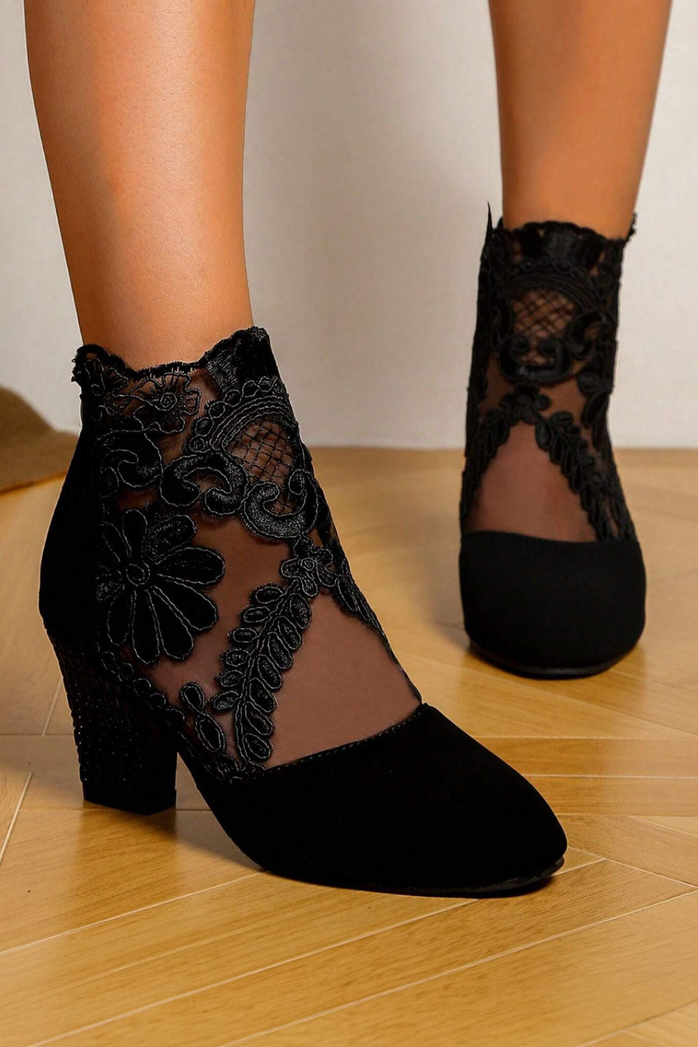 レースブーティーブラックMサイズ(37)