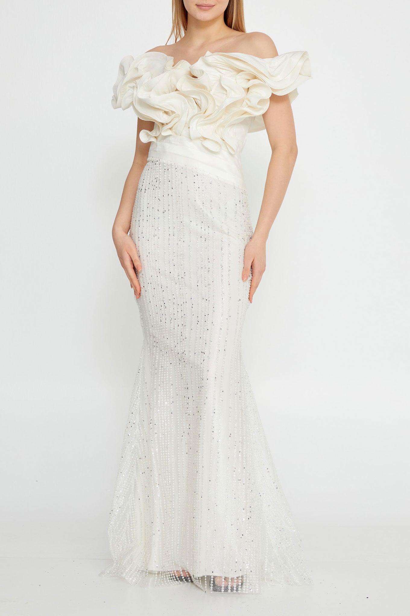 フリルオフショルダーマーメイドドレスエクリュMサイズ(38)