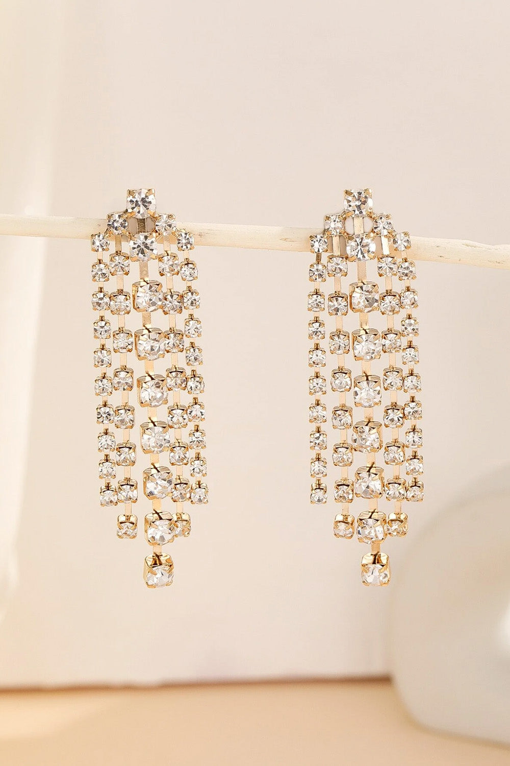 シャンデリアピアスゴールド