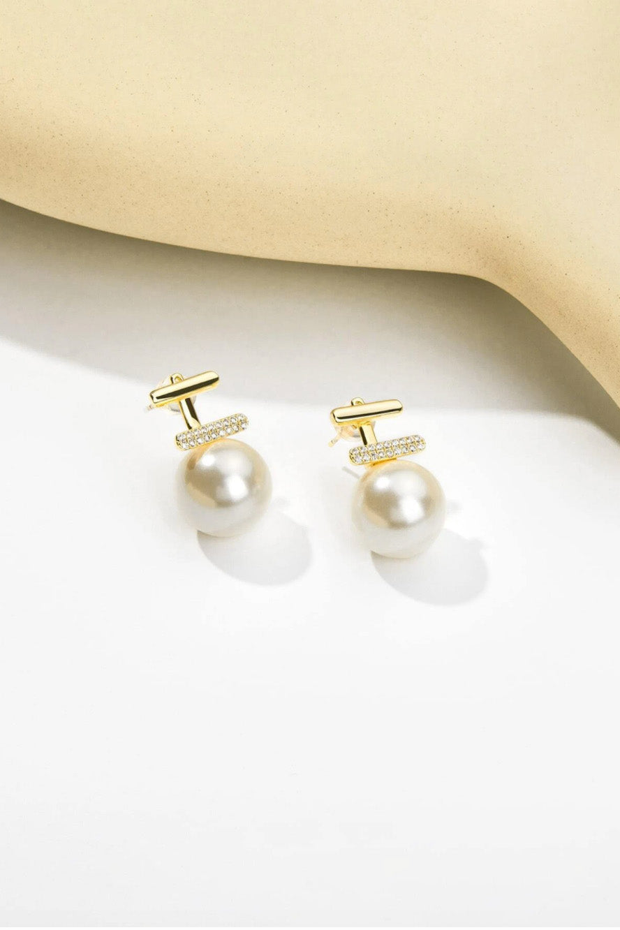 パールピアスゴールド