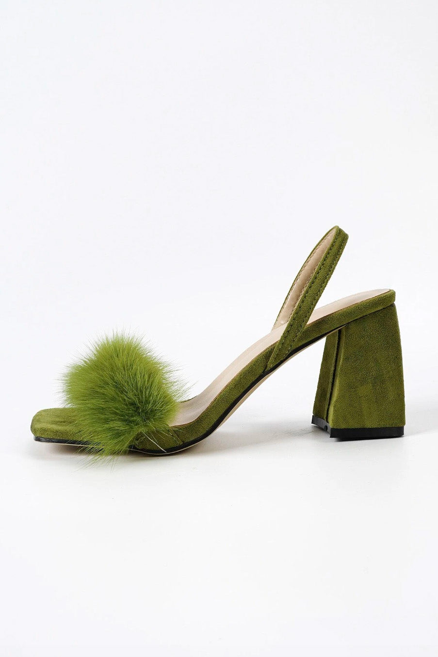 ファー付きスエードサンダルグリーンSサイズ